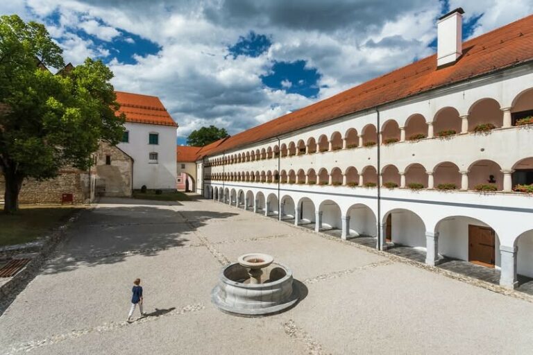 Razvoj človeškega kapitala kot ključnega razvojnega potenciala regij